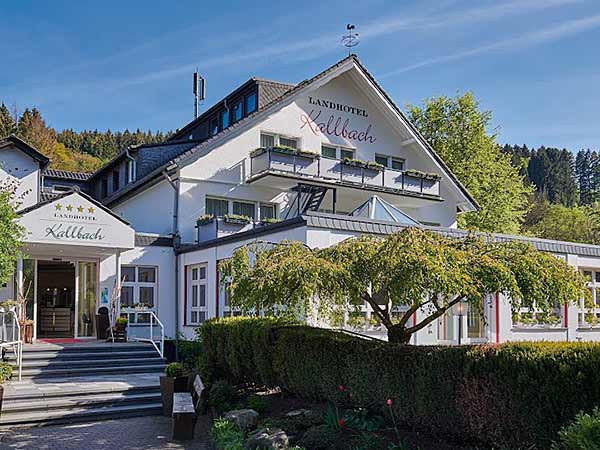 Yoga und Wandern - 4 Sterne Hotel optional Yoga und Wandern - 4 Sterne Hotel optional